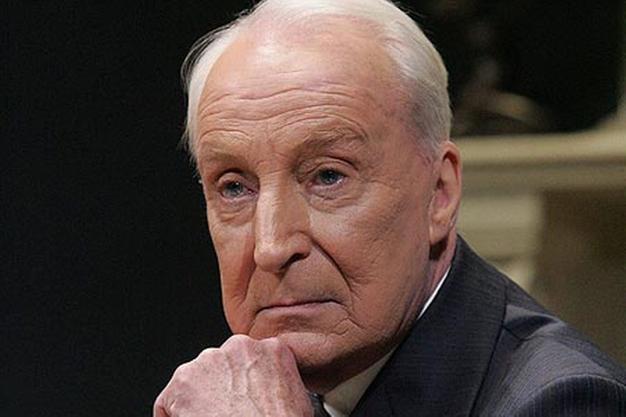 ian richardson, house of cards, scottish, actor, trilogy, grey poupon, royal shakespeare theatre, midsomer murders, died