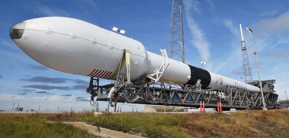 falcon 9 rocket