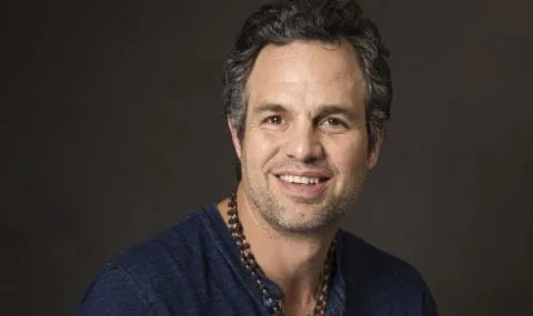 Mark Ruffalo had a benign brain tumor discovered right before first child was born MCU Hulk actor bravery story